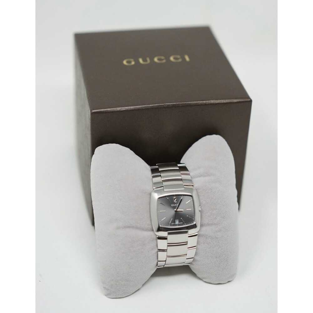 Gucci 8500M Swiss Quartz Gray Dial Silver Stainless Steel Unisex Watch 34mm
